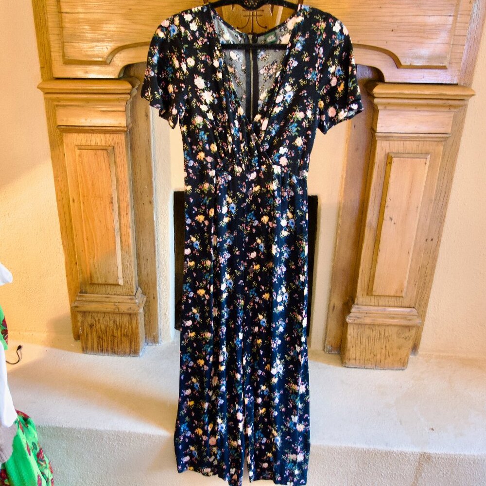 WIld Fable Jumpsuit - Size: XS